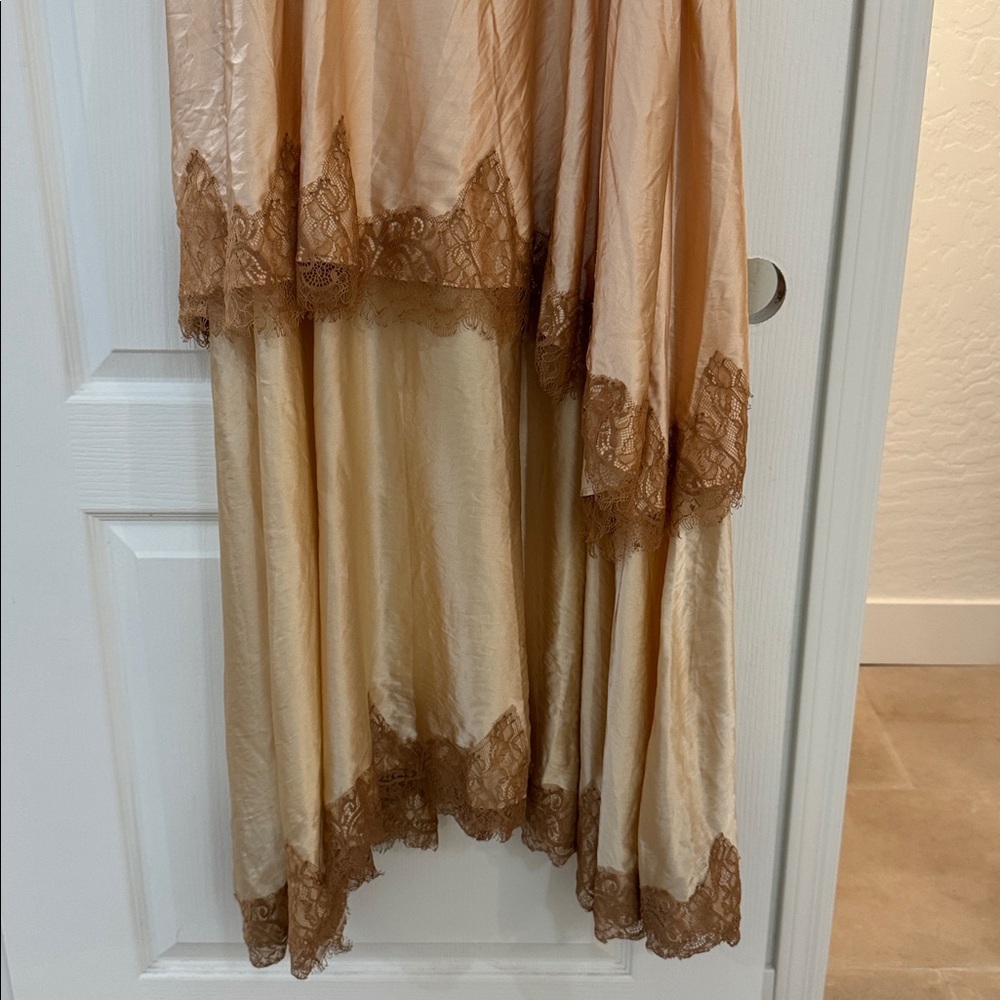 FREE PEOPLE/ Nigel Preston Elegant Lace Trim Dress in Peach and Brown - Picture 5 of 5